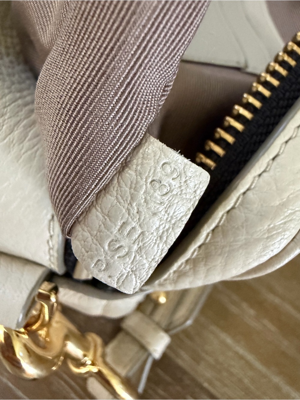 Beautiful! Marc Jacobs Soft Shot Cream Leather Crossbody Bag - Picture 10 of 13
